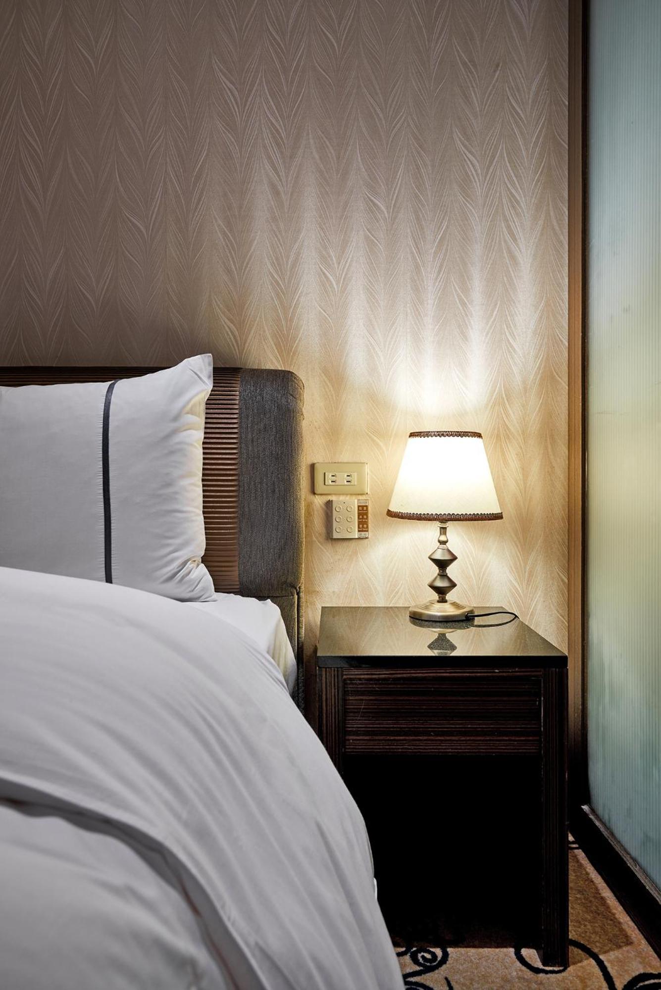 K Hotel Тайбэй Экстерьер фото